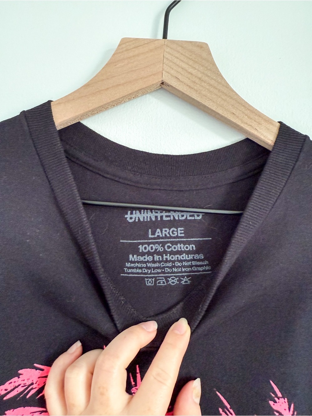 Unintended Miami Graphic T Shirt Black Pink Streetwear Tee Size L - Picture 2 of 3
